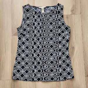 Banana Republic Black and White Graphic Fitted Tank Top